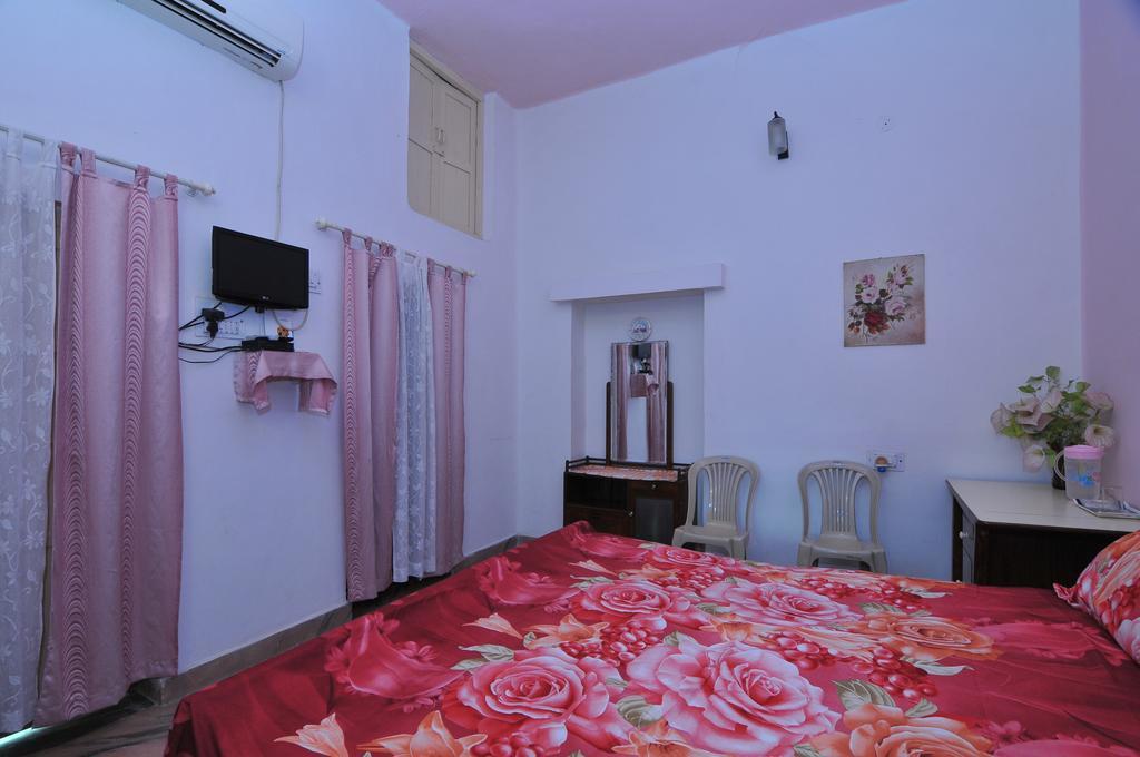 Jheelam Homestay Bhopal Eksteriør billede